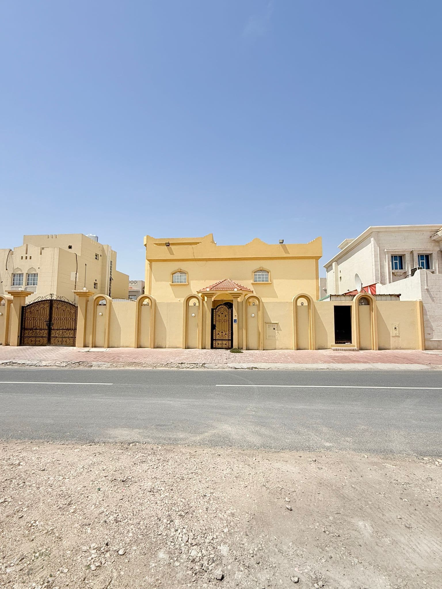 فيلا سكنية 7 غرف نوم للبيع في ازغوى