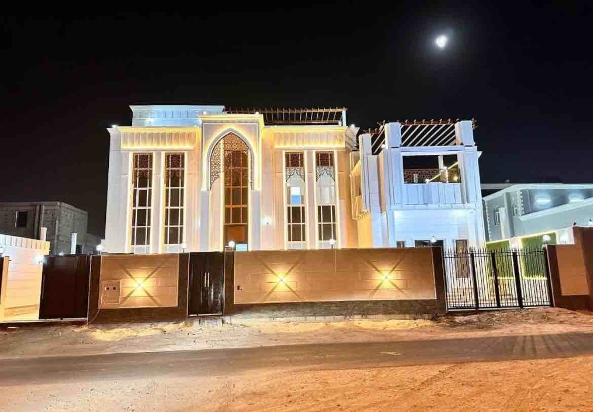 فيلا سكنية 8 غرف نوم للبيع في الثميد