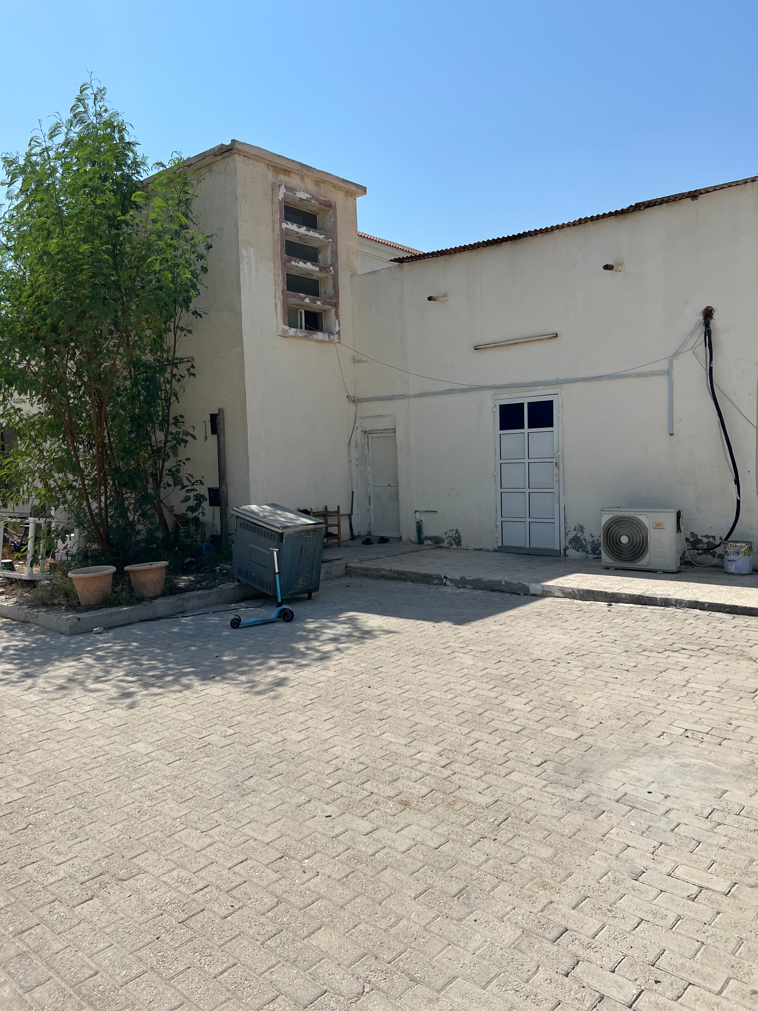 أرض سكنية للبيع في الذخيرة 