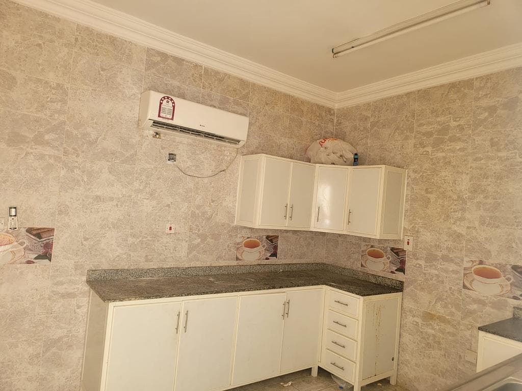 7 Bedroom Residential Villa for Sale in Al Aziziya