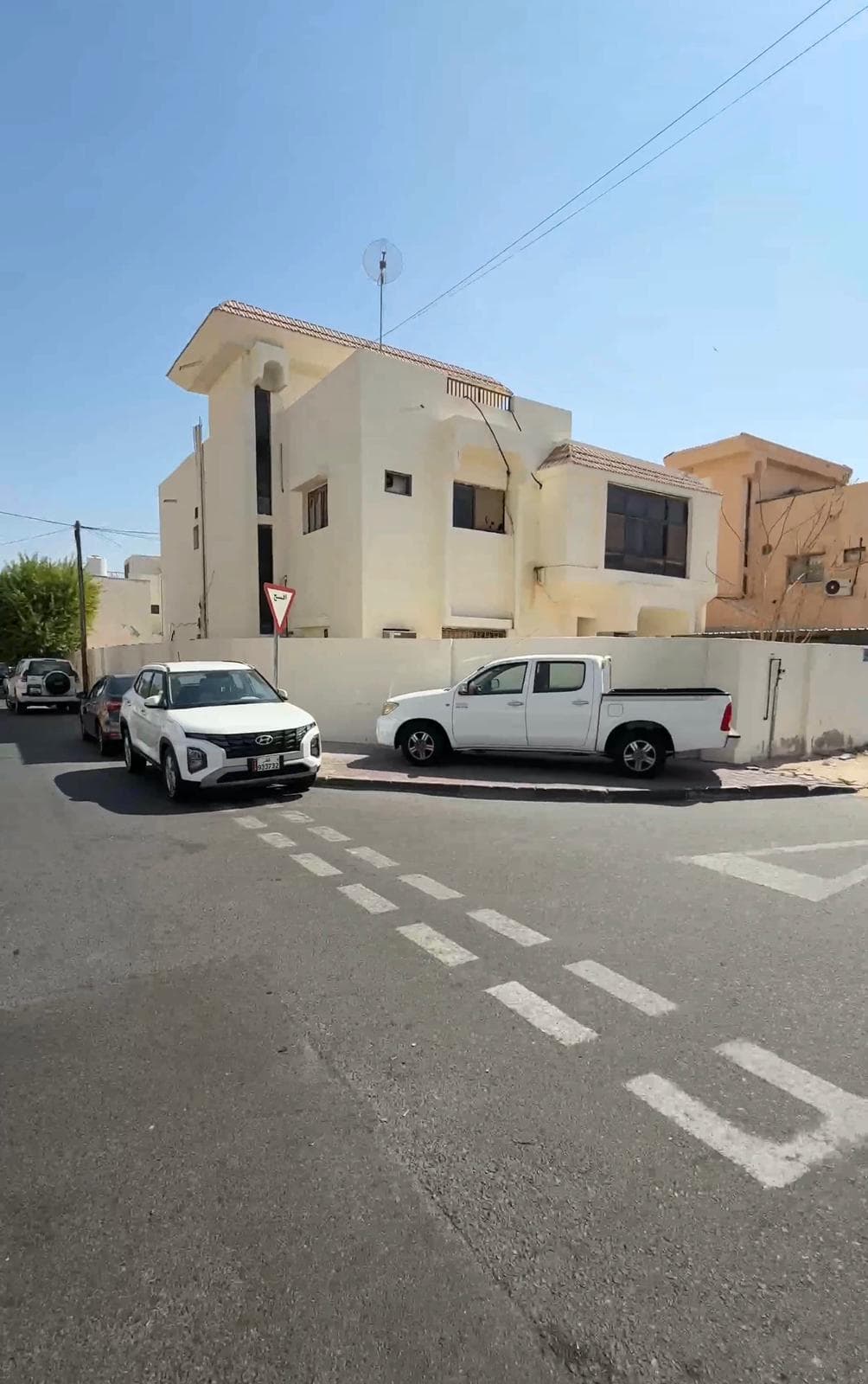 فيلا سكنية 8 غرف نوم للبيع في نعيجة