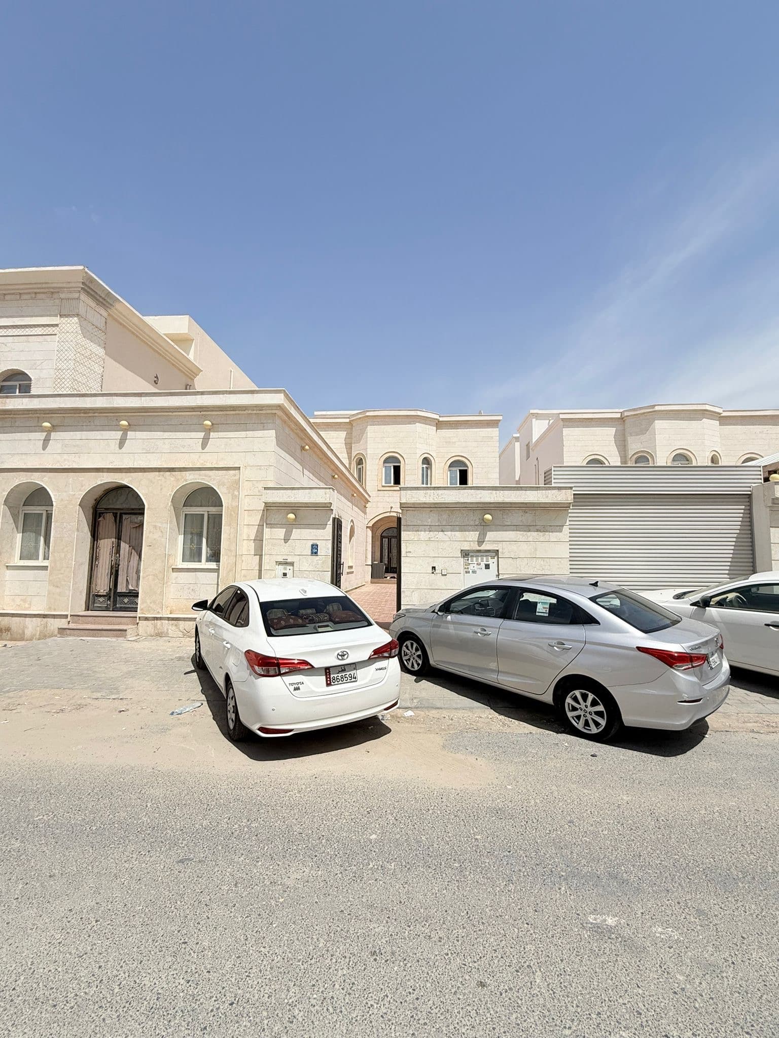 فيلا سكنية 8 غرف نوم للبيع في معيذر