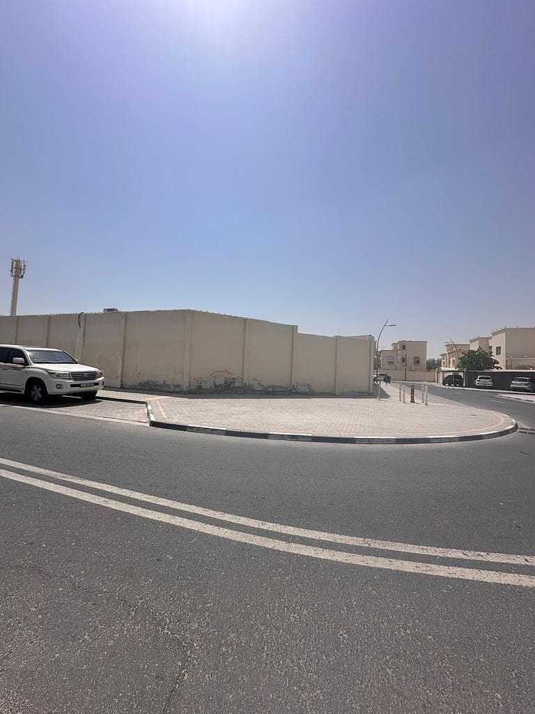 فيلا سكنية 6 غرف نوم للبيع في معيذر