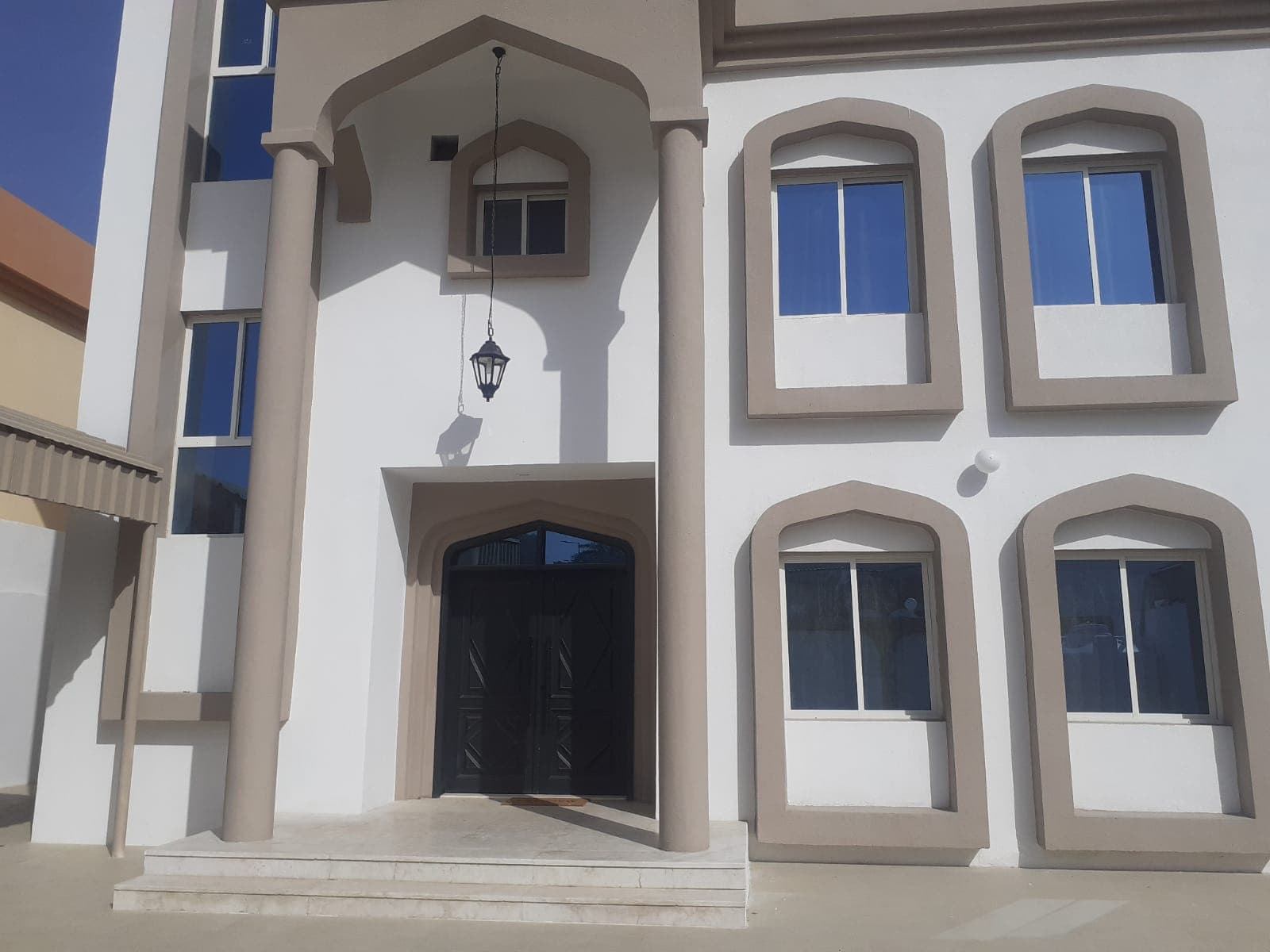 فيلا سكنية 8 غرف نوم للبيع في الهلال