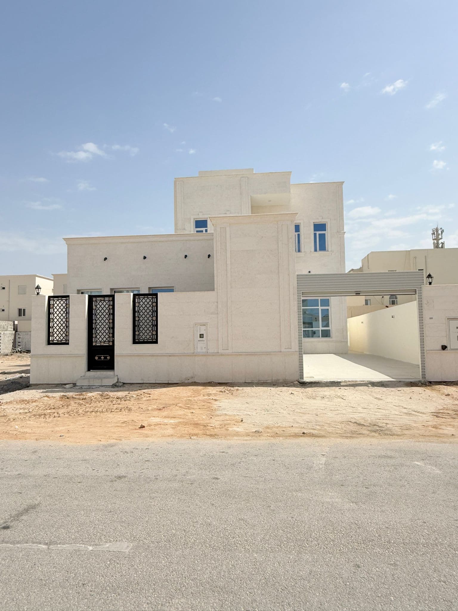 فيلا سكنية 7 غرف نوم للبيع في الصخامة