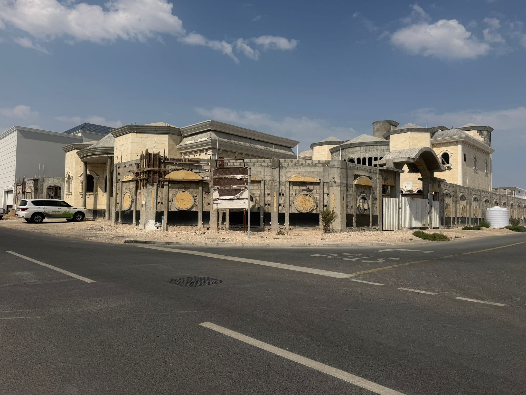 8 Bedroom Residential Villa for Sale