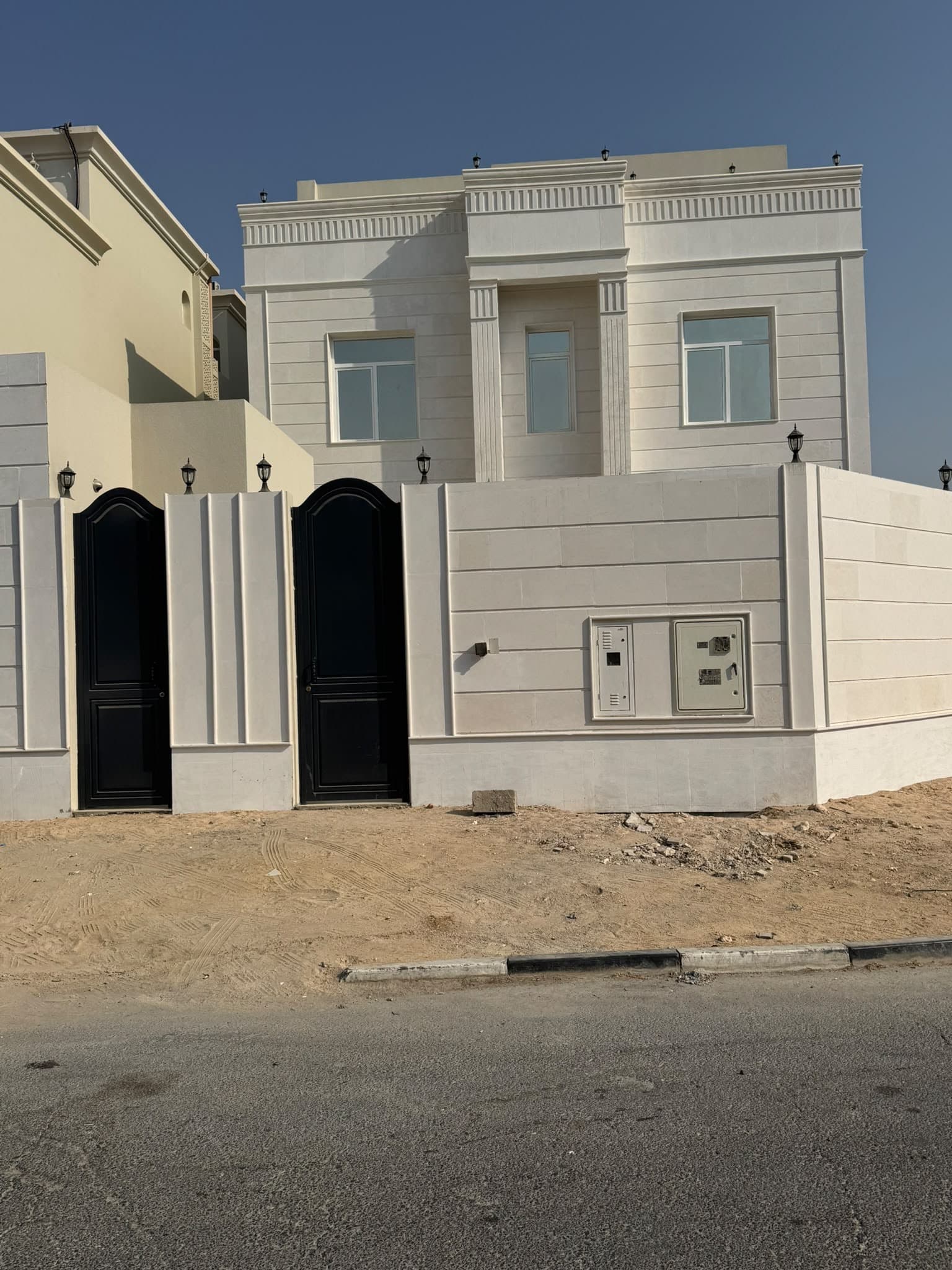 فيلا سكنية 6 غرف نوم للبيع
