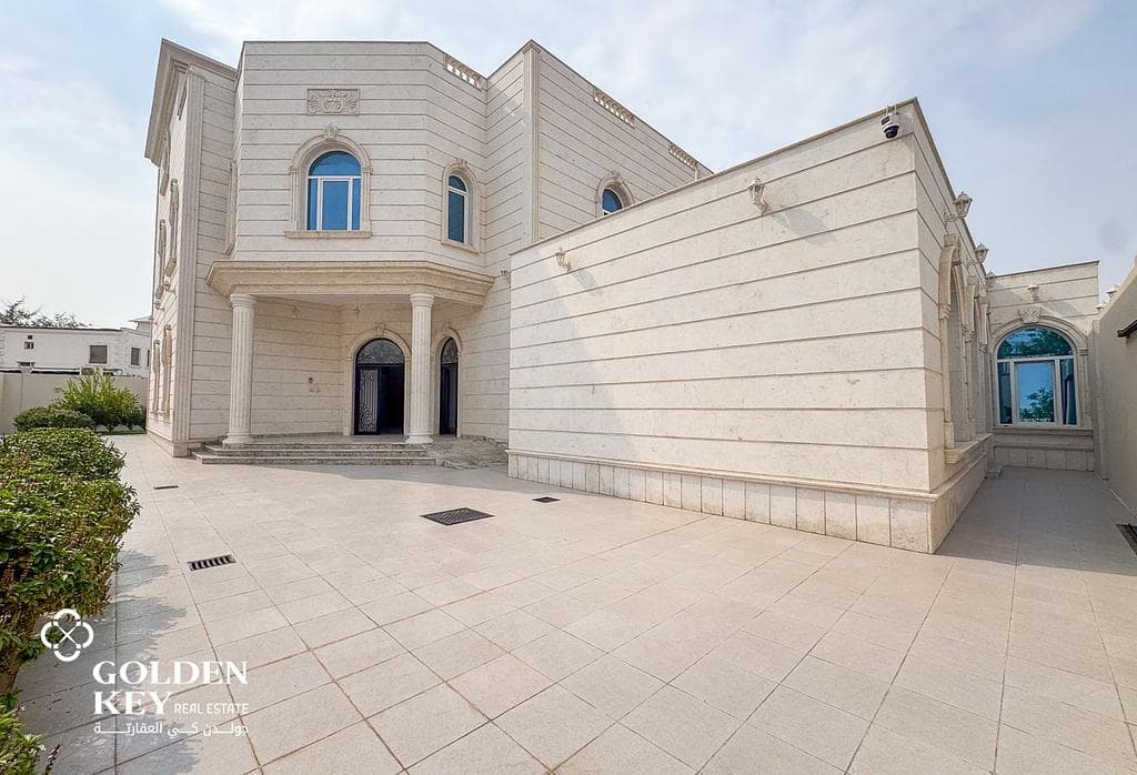 8 Bedroom Residential Villa for Sale in Muraikh