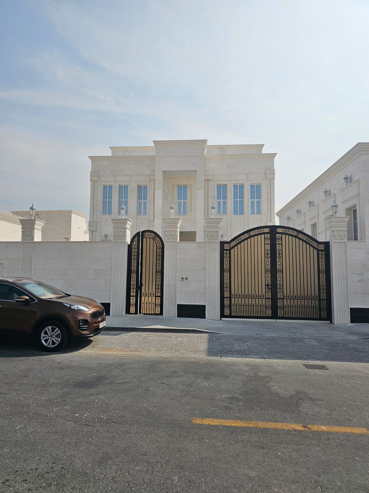 فيلا سكنية 8 غرف نوم للبيع في روضة الحمامة