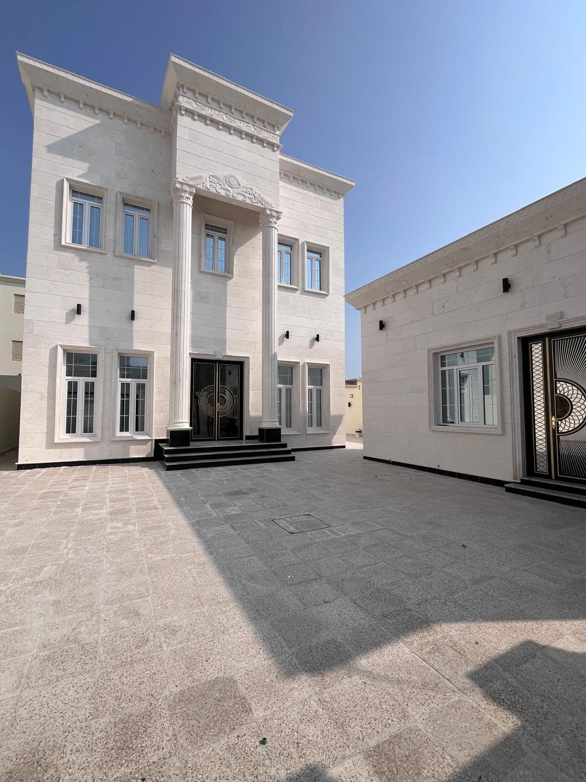 8 Bedroom Residential Villa for Sale in Al Kheesa