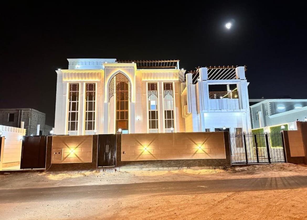 فيلا سكنية 8 غرف نوم للبيع في الثميد