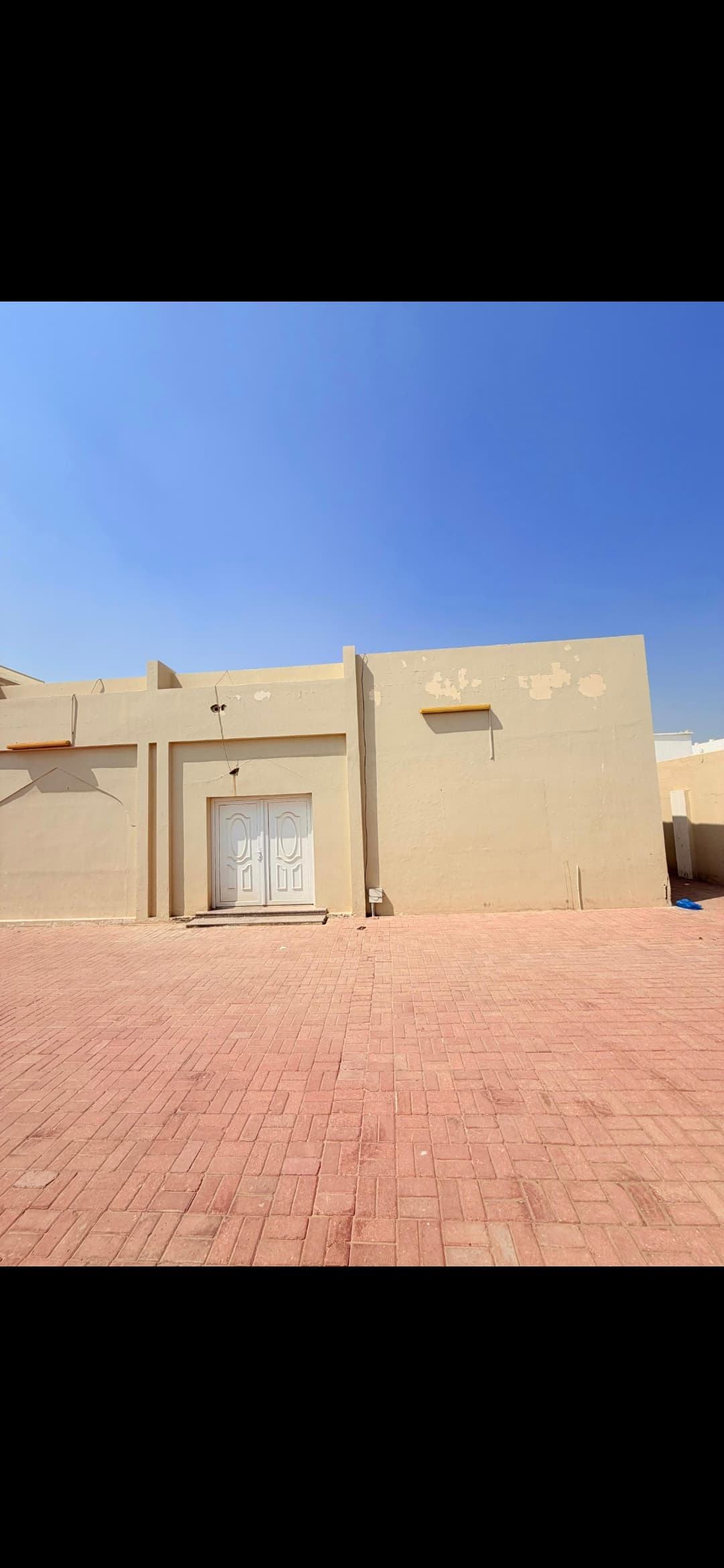 8 Bedroom Residential Villa for Sale