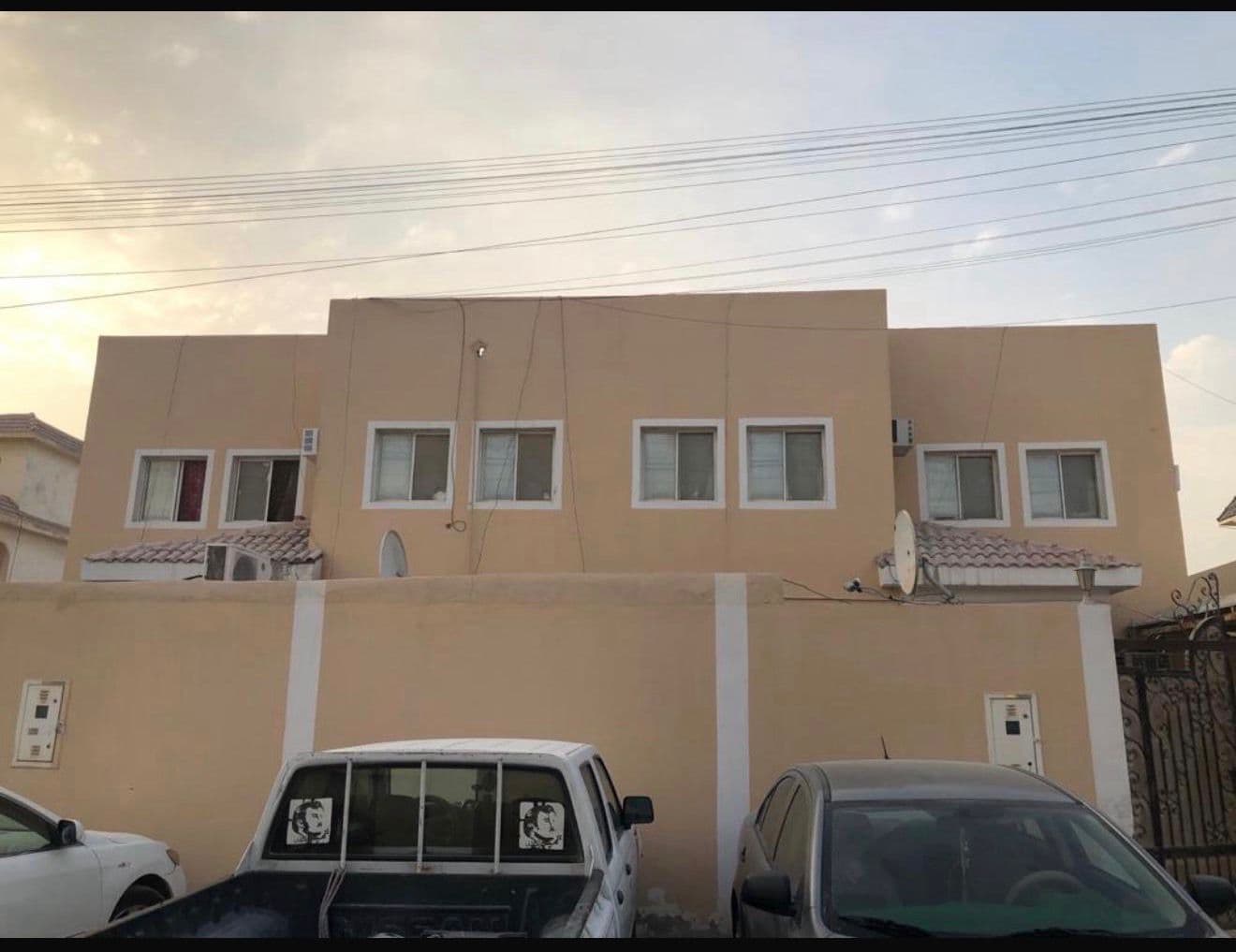 فيلا سكنية 6 غرف نوم للبيع
