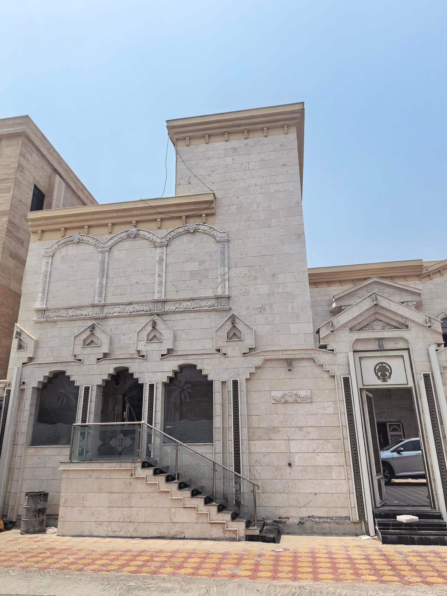 فيلا سكنية 8 غرف نوم للبيع
