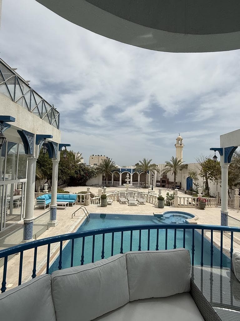 8 Bedroom Residential Villa for Sale in Simaisma
