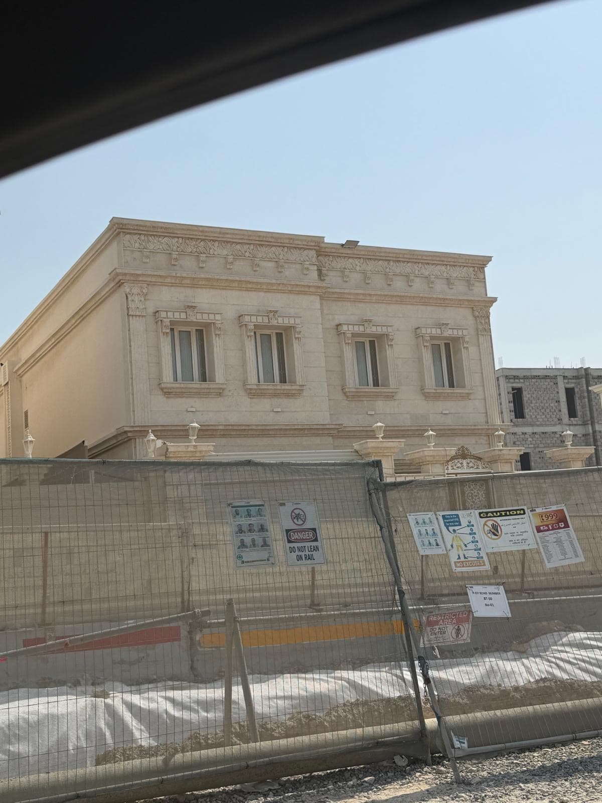 فيلا سكنية 8 غرف نوم للبيع في المشاف