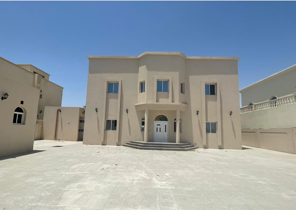 فيلا سكنية 8 غرف نوم للبيع