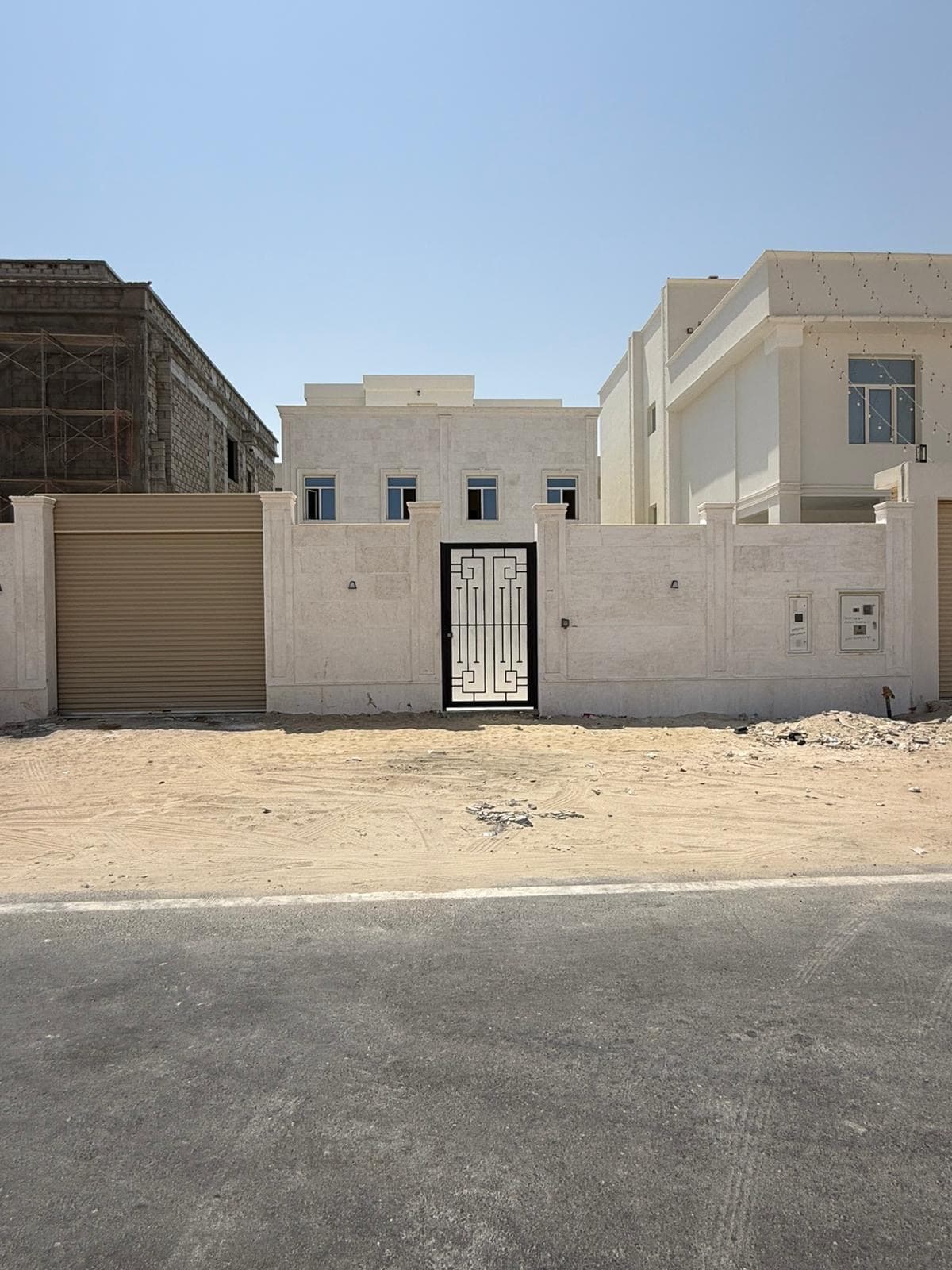 8 Bedroom Residential Villa for Sale in Umm Qarn