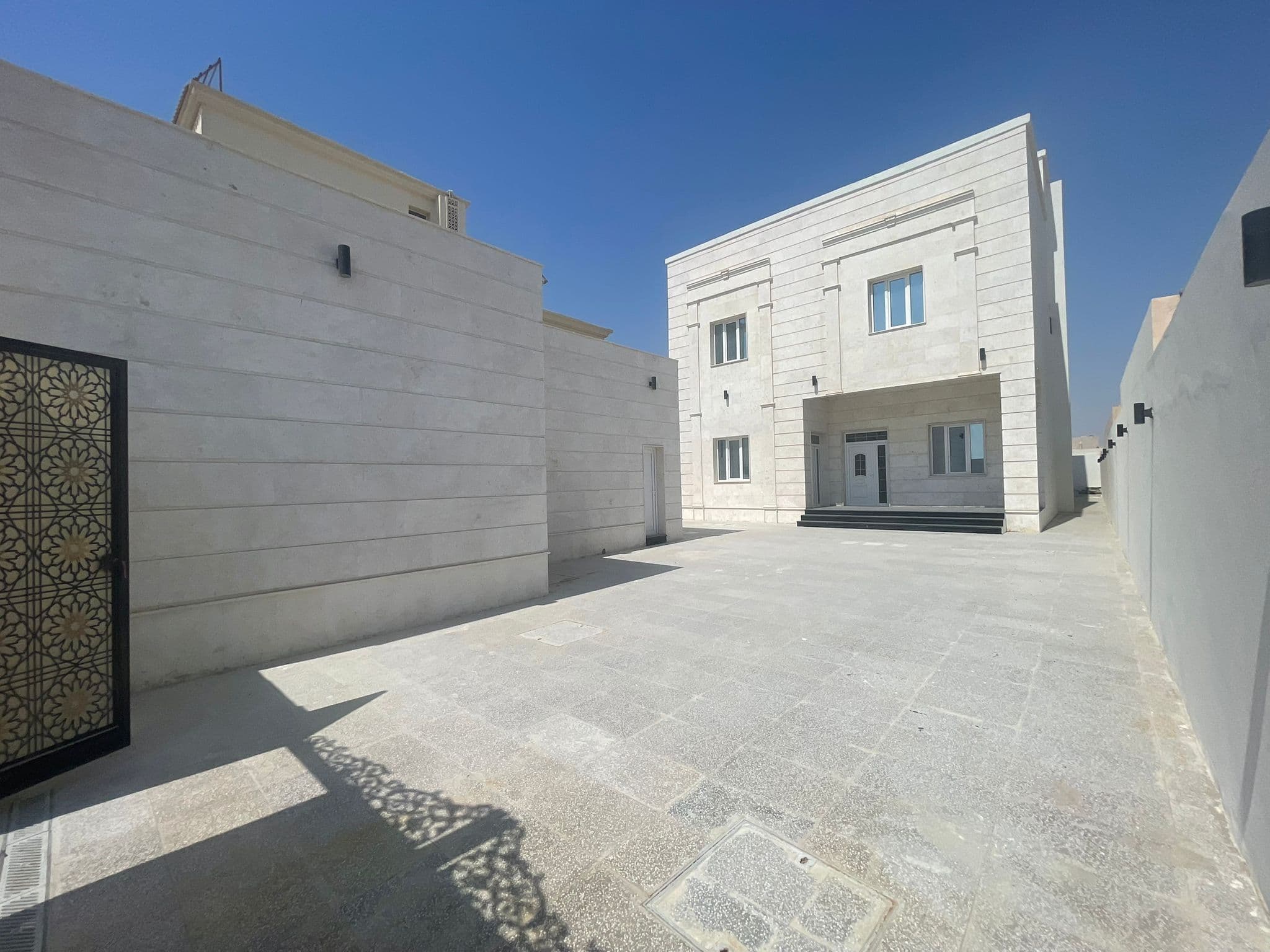 8 Bedroom Residential Villa for Sale in Al Sakhama