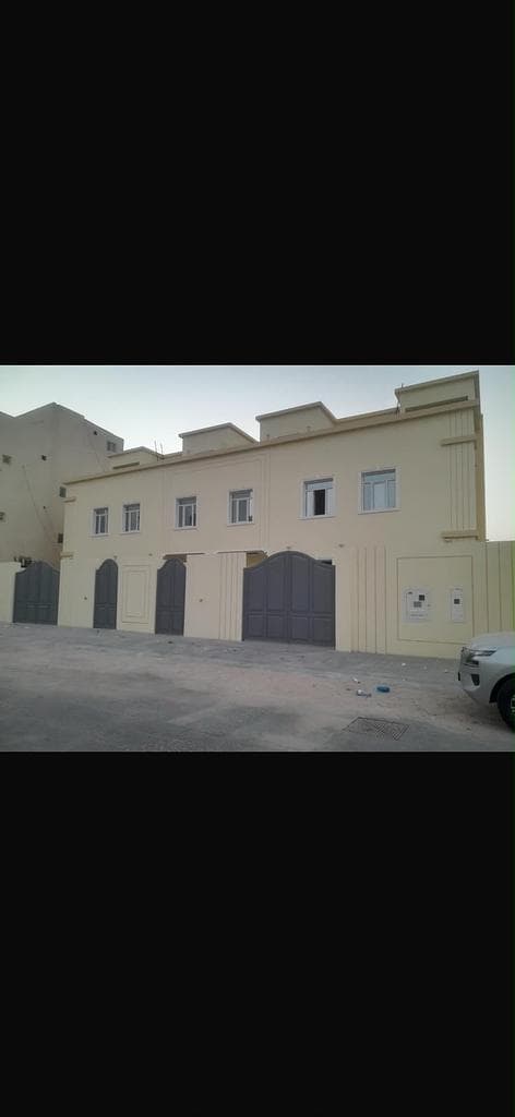 فيلا سكنية 8 غرف نوم للبيع في معيذر