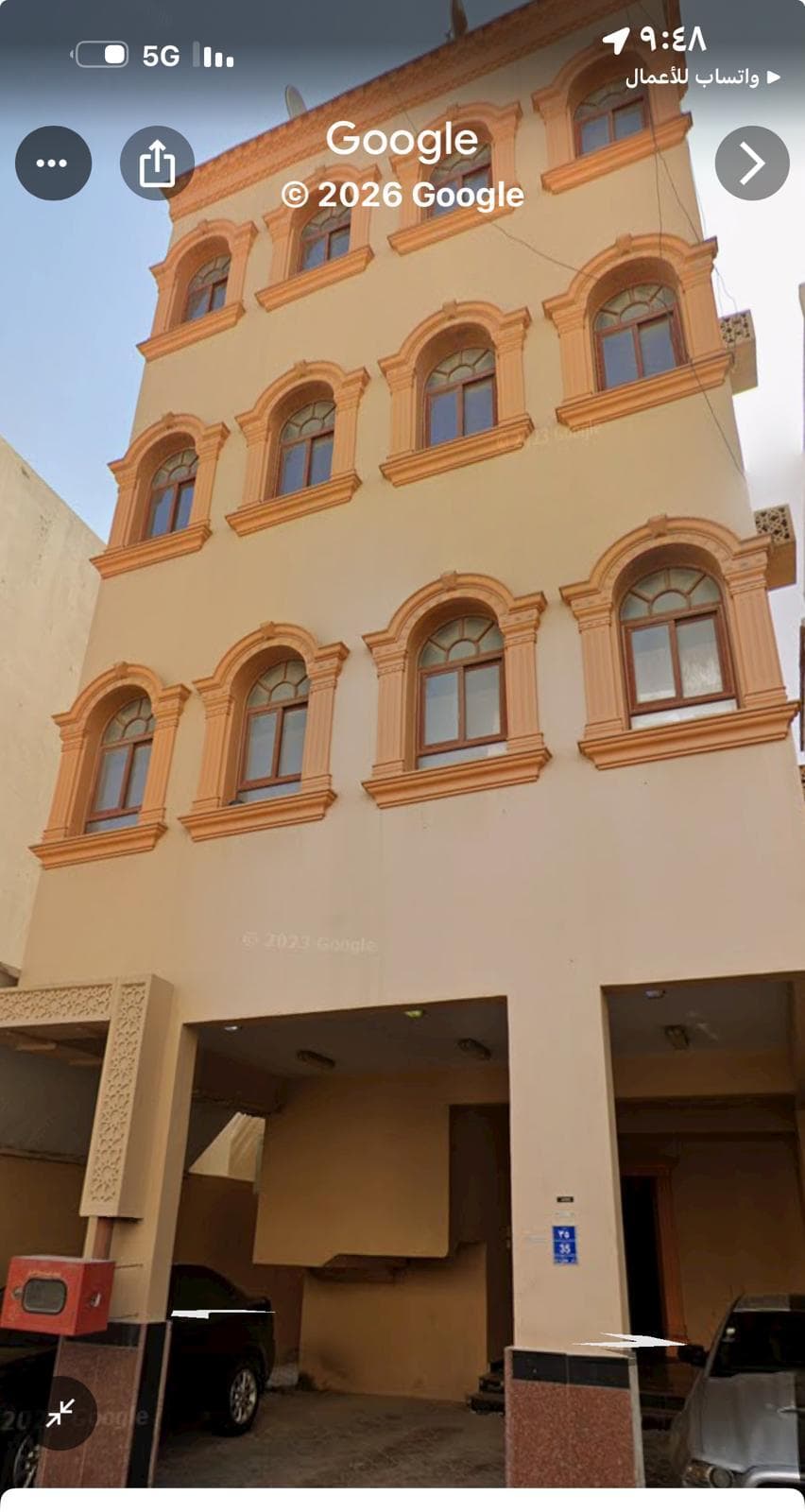 مبنى سكني للبيع في مدينة خليفة الجنوبية