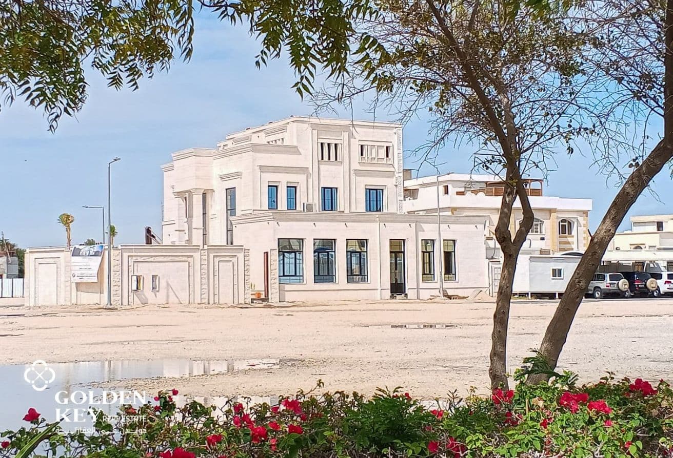 فيلا سكنية 8 غرف نوم للبيع في الغرافة