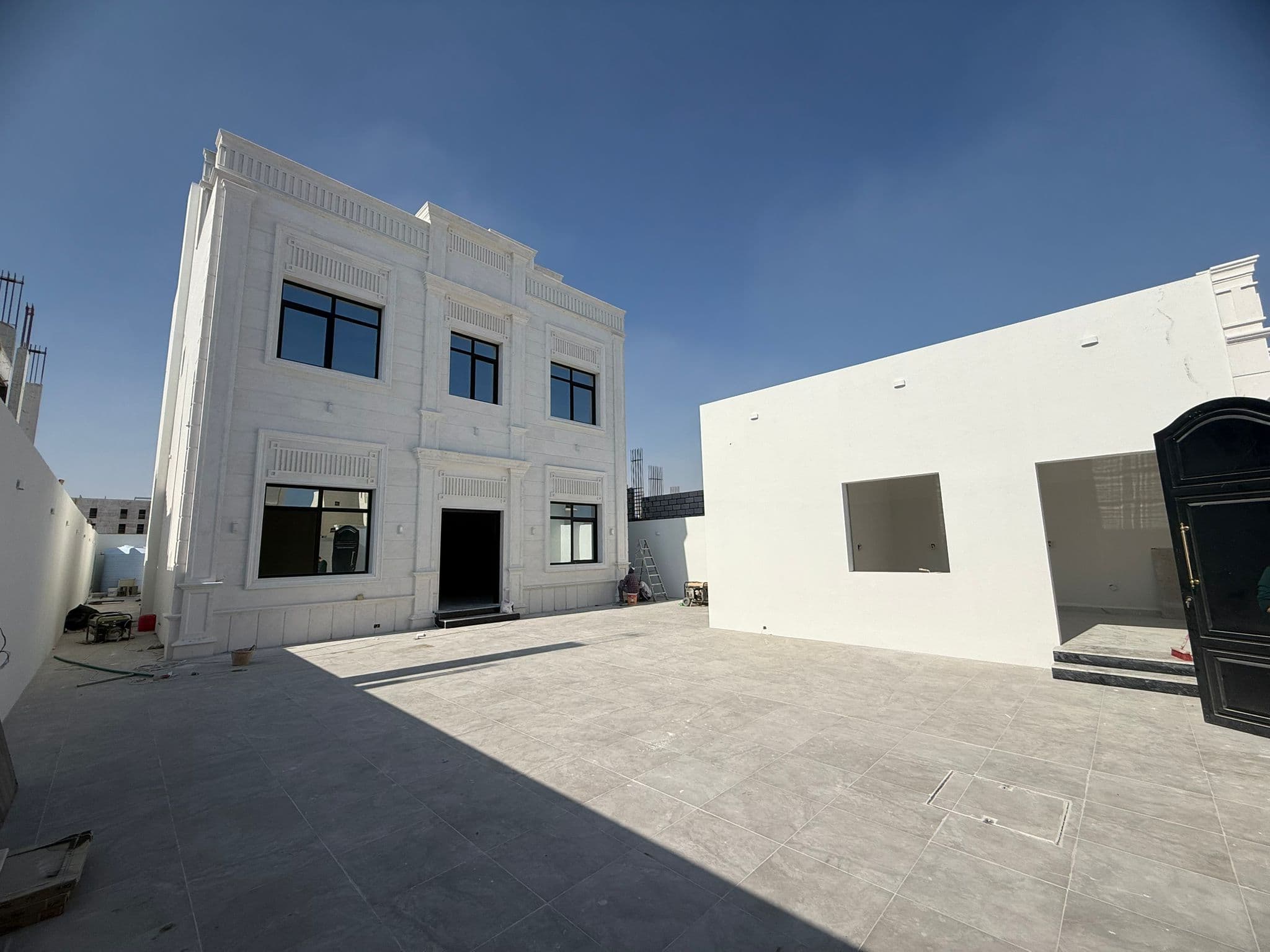 فيلا سكنية 4 غرف نوم للبيع في الخور