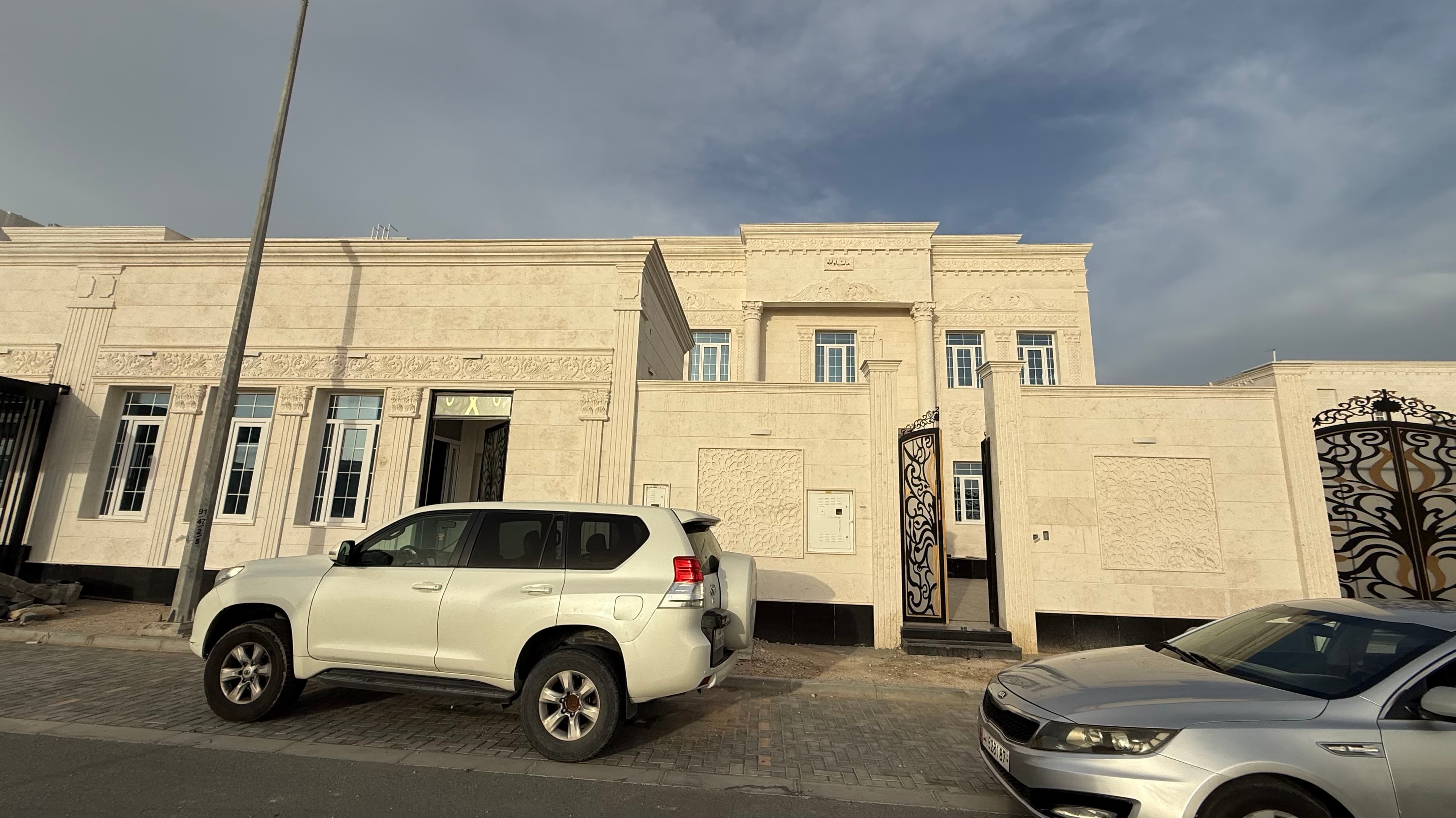 8 Bedroom Residential Villa for Sale in Al Wukair