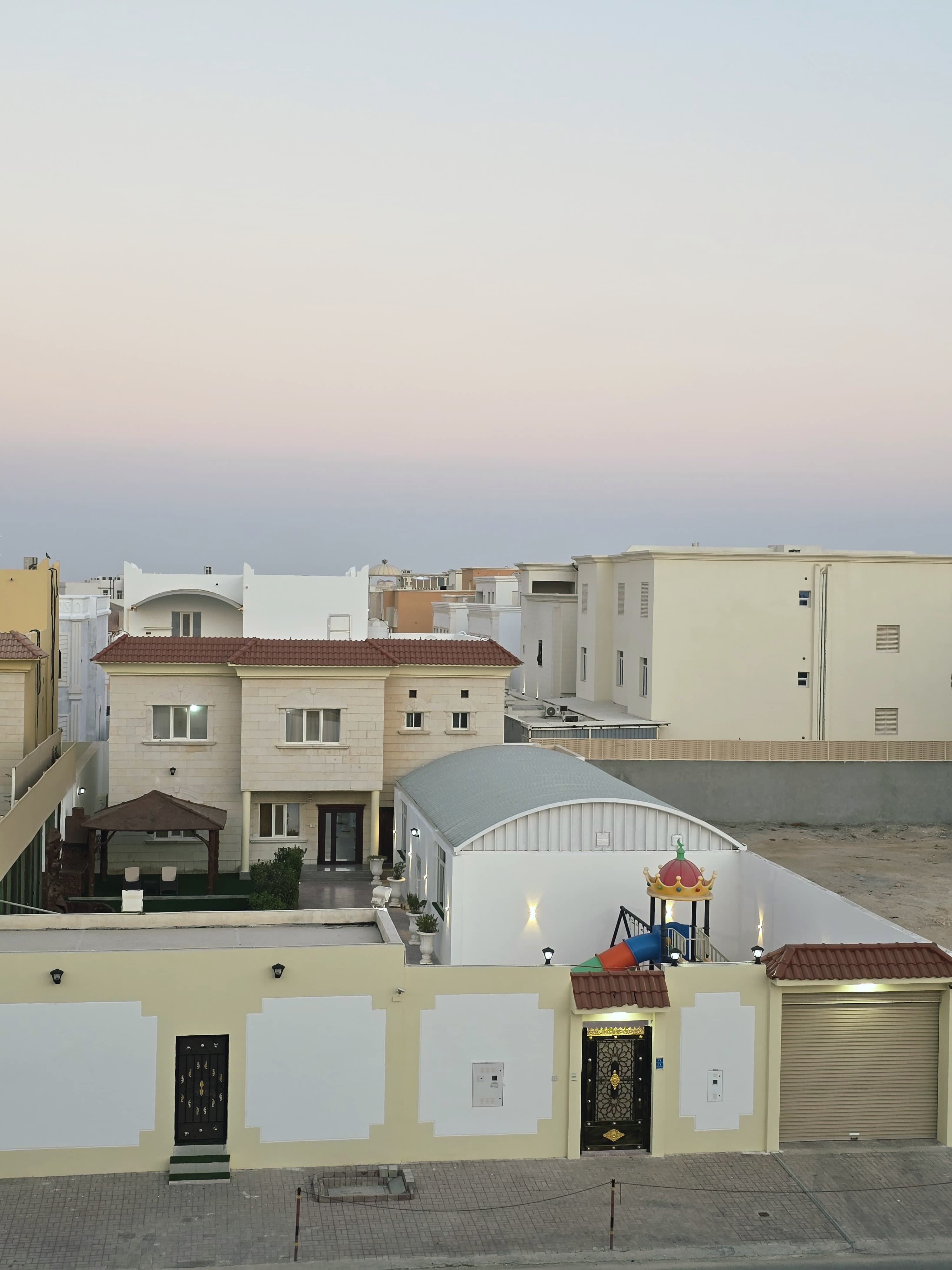 فيلا سكنية 6 غرف نوم للبيع في ام عبيرية