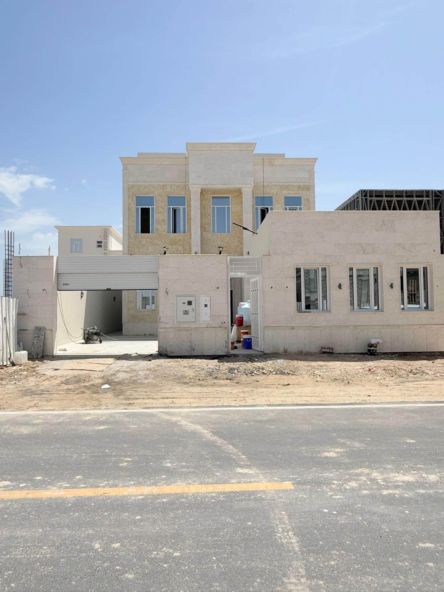 فيلا سكنية 8 غرف نوم للبيع في جريان جنيحات 