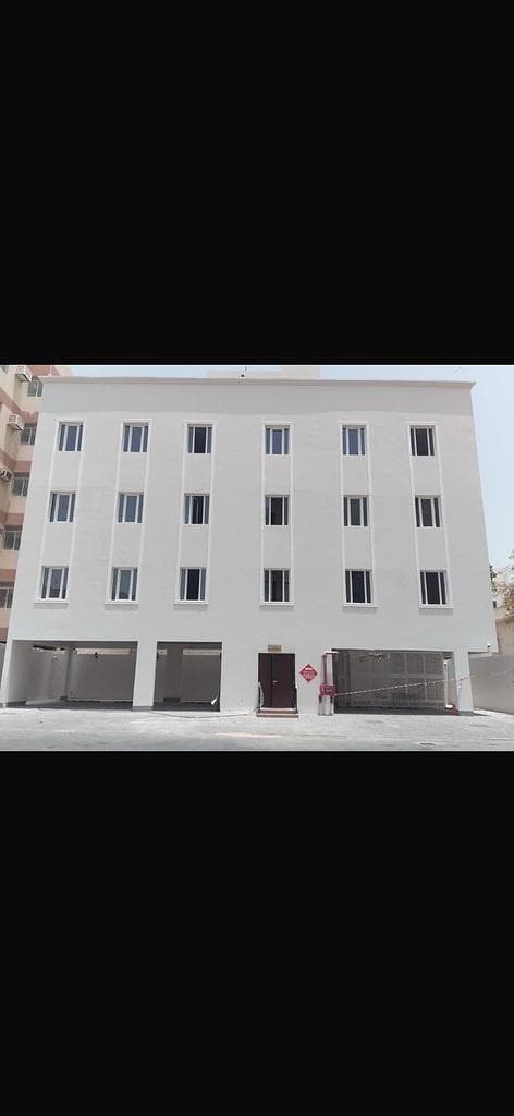 مبنى سكني للبيع في فريج بن محمود