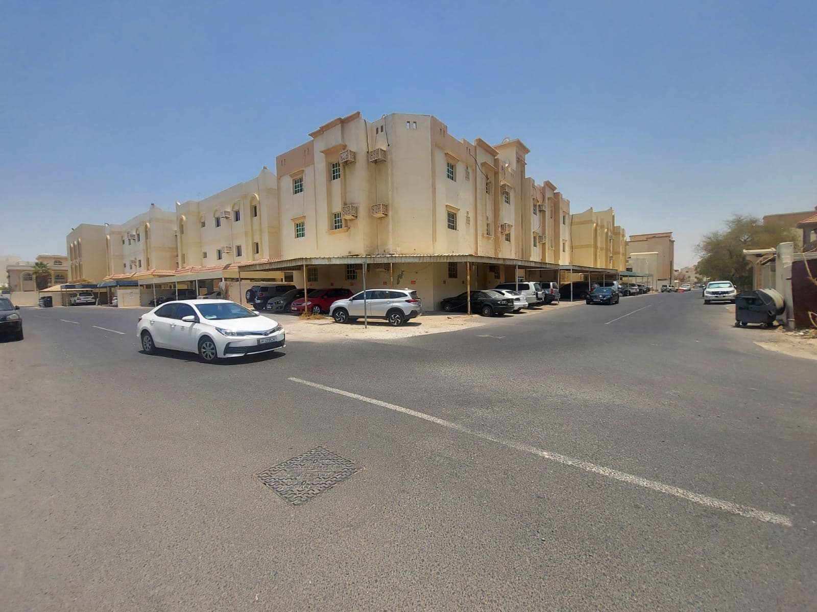 Residential Building for Sale in Old Airport