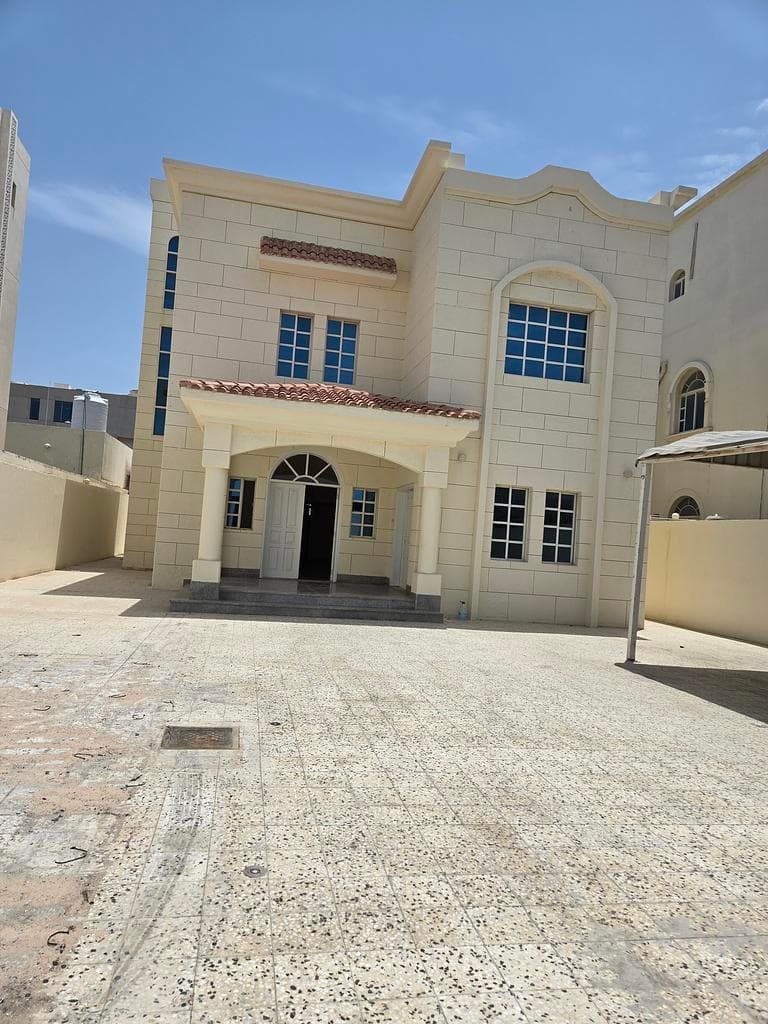 فيلا سكنية 6 غرف نوم للبيع في الوعب