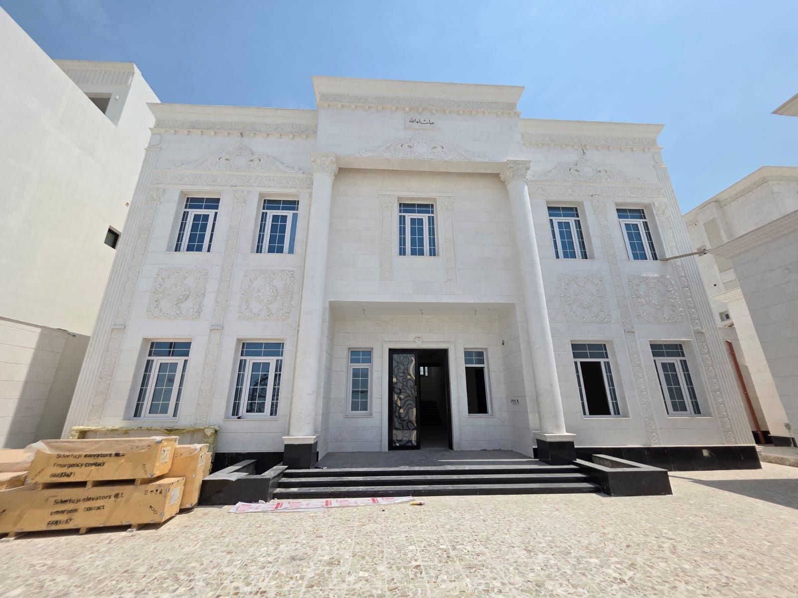 8 Bedroom Residential Villa for Sale in Al Wakra