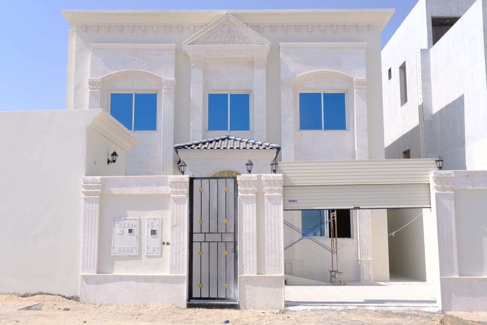 فيلا سكنية 8 غرف نوم للبيع في اللقطة