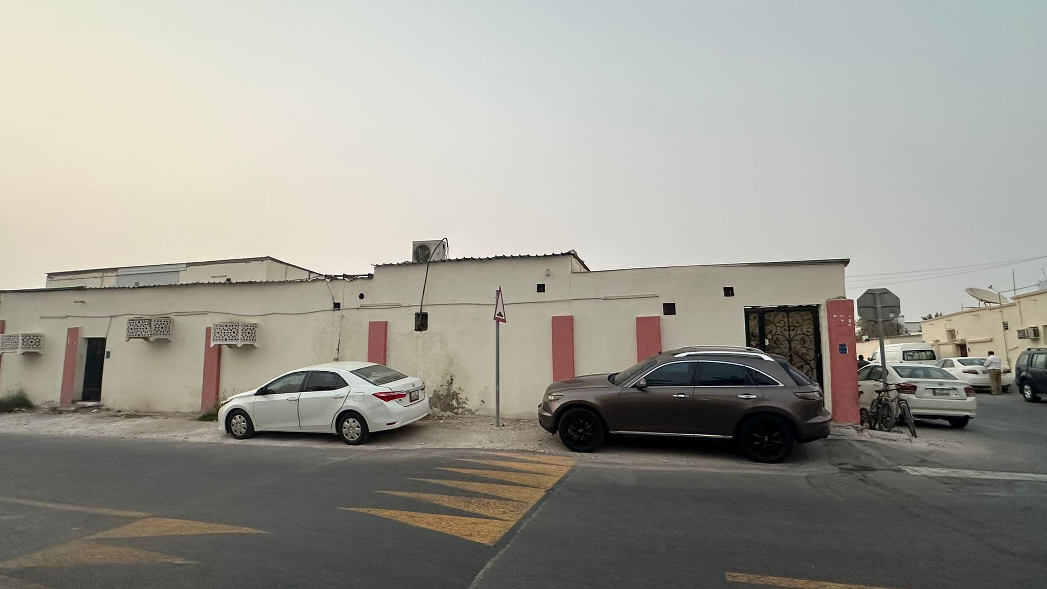 فيلا سكنية 8 غرف نوم للبيع في الغرافة