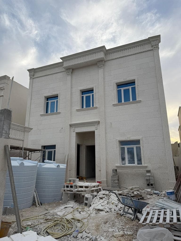 فيلا سكنية 8 غرف نوم للبيع في ام قرن 