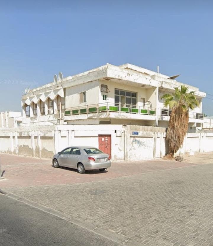 8 Bedroom Residential Villa for Sale in Fereej Al Nasr