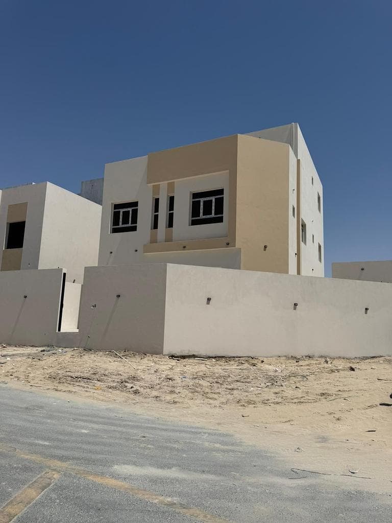 فيلا سكنية 8 غرف نوم للبيع في الخور