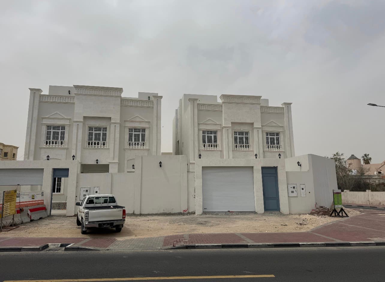 8 Bedroom Residential Villa for Sale in Fereej Al Nasr