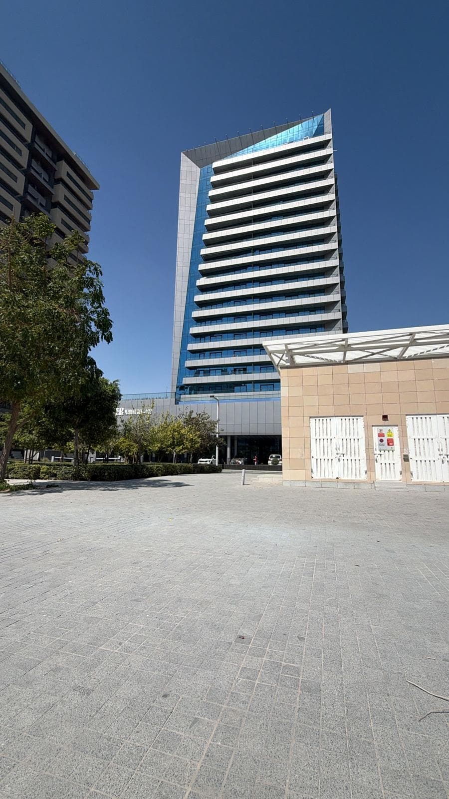 شقة بغرفتي نوم للبيع في لوسيل