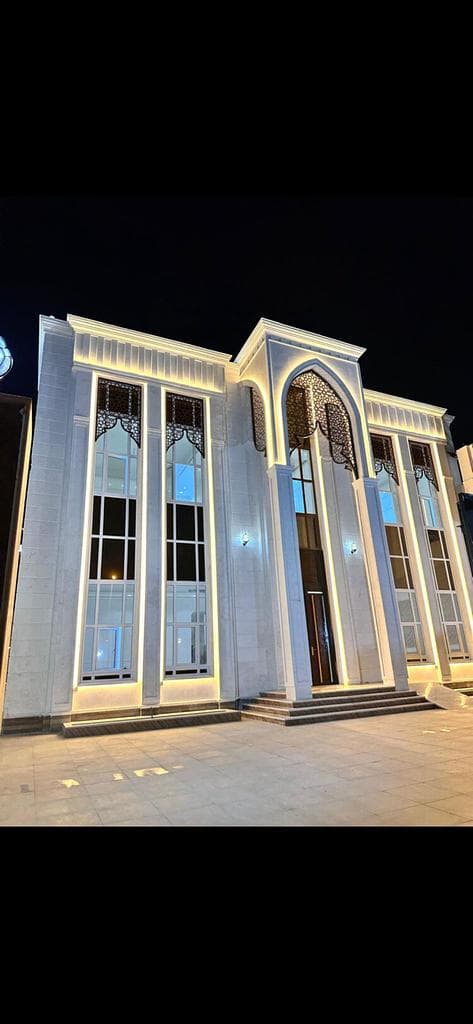 8 Bedroom Residential Villa for Sale in Al Themaid