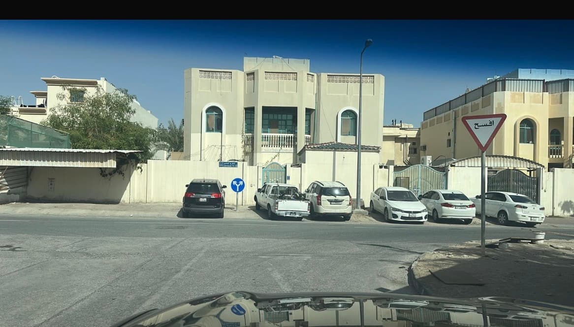 فيلا سكنية 7 غرف نوم للبيع في معيذر