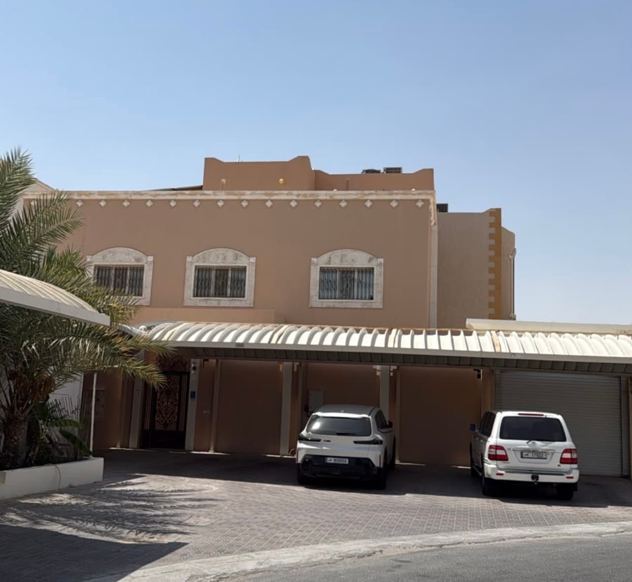 6 Bedroom Residential Villa for Sale