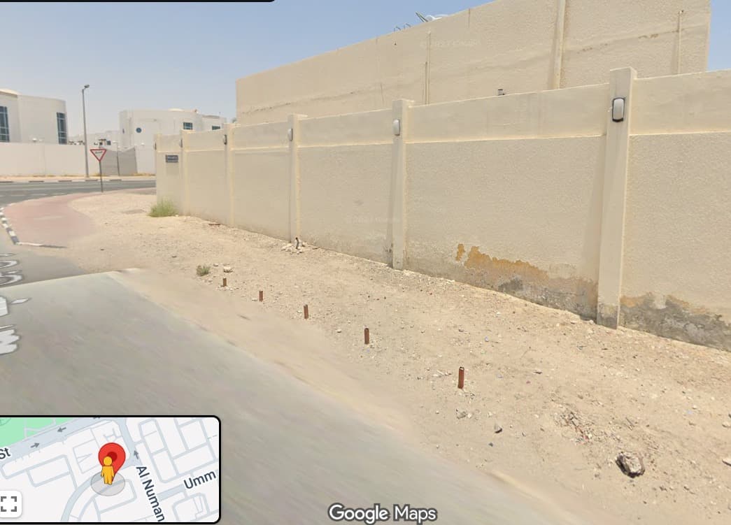 فيلا تجارية 8 غرف نوم للبيع في العزيزية