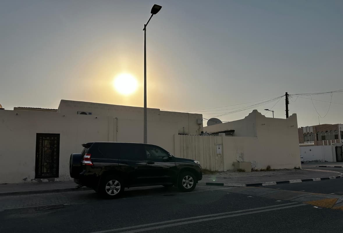 فيلا سكنية 4 غرف نوم للبيع في مدينة خليفة الجنوبية