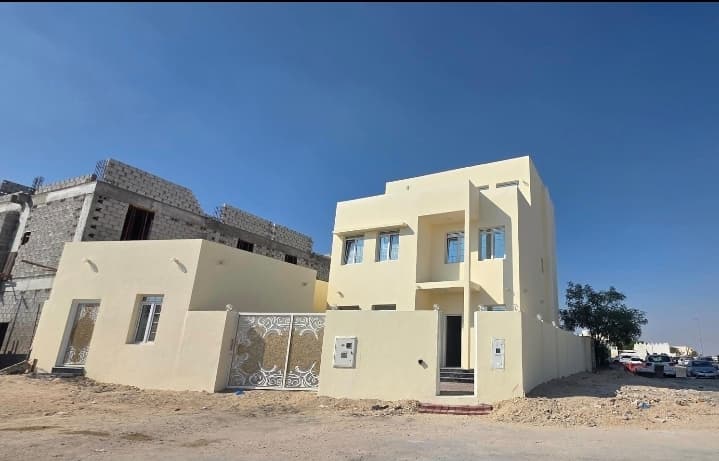 فيلا سكنية 6 غرف نوم للبيع في ام صلال محمد 