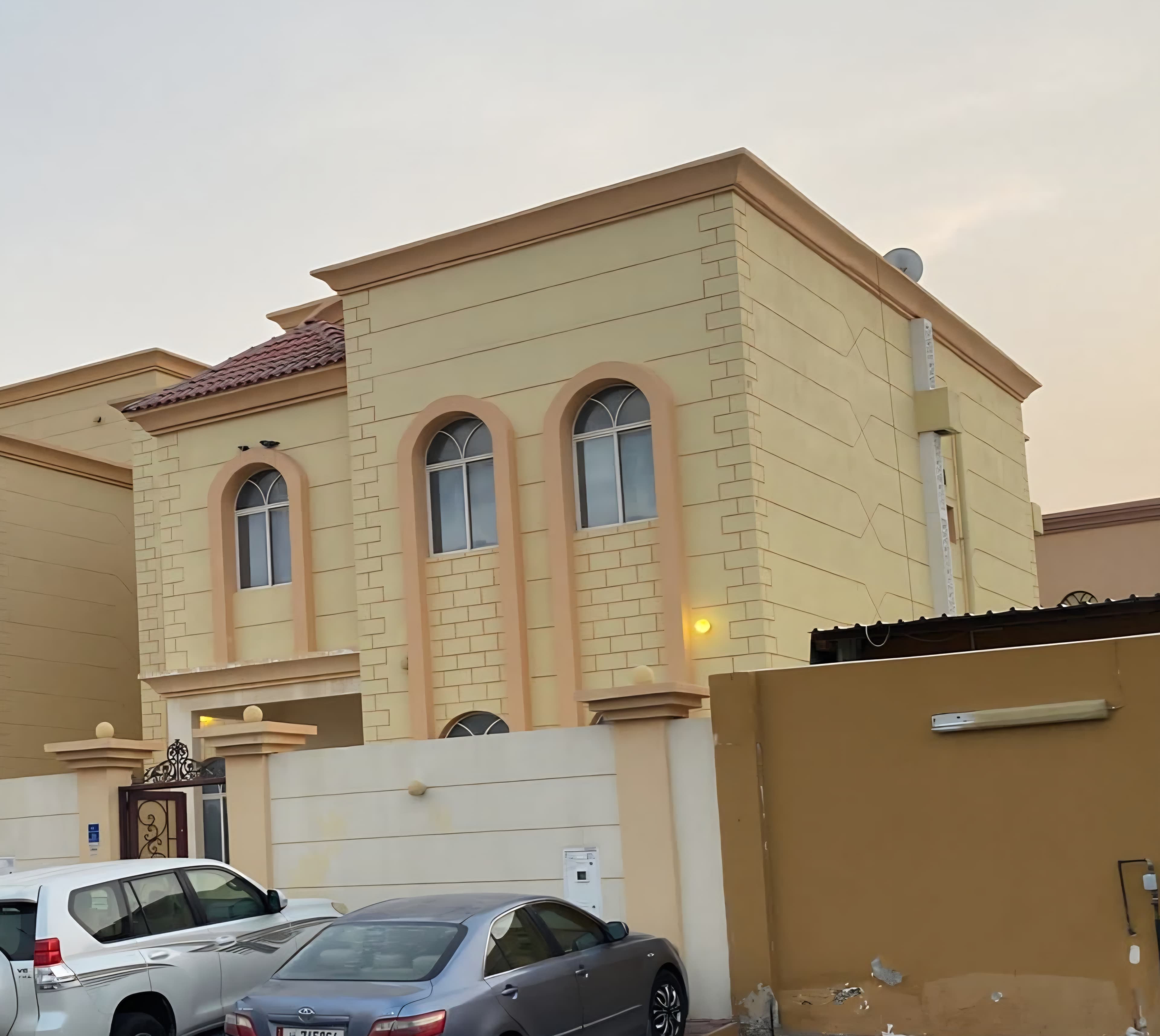 فيلا سكنية 6 غرف نوم للبيع في نعيجة