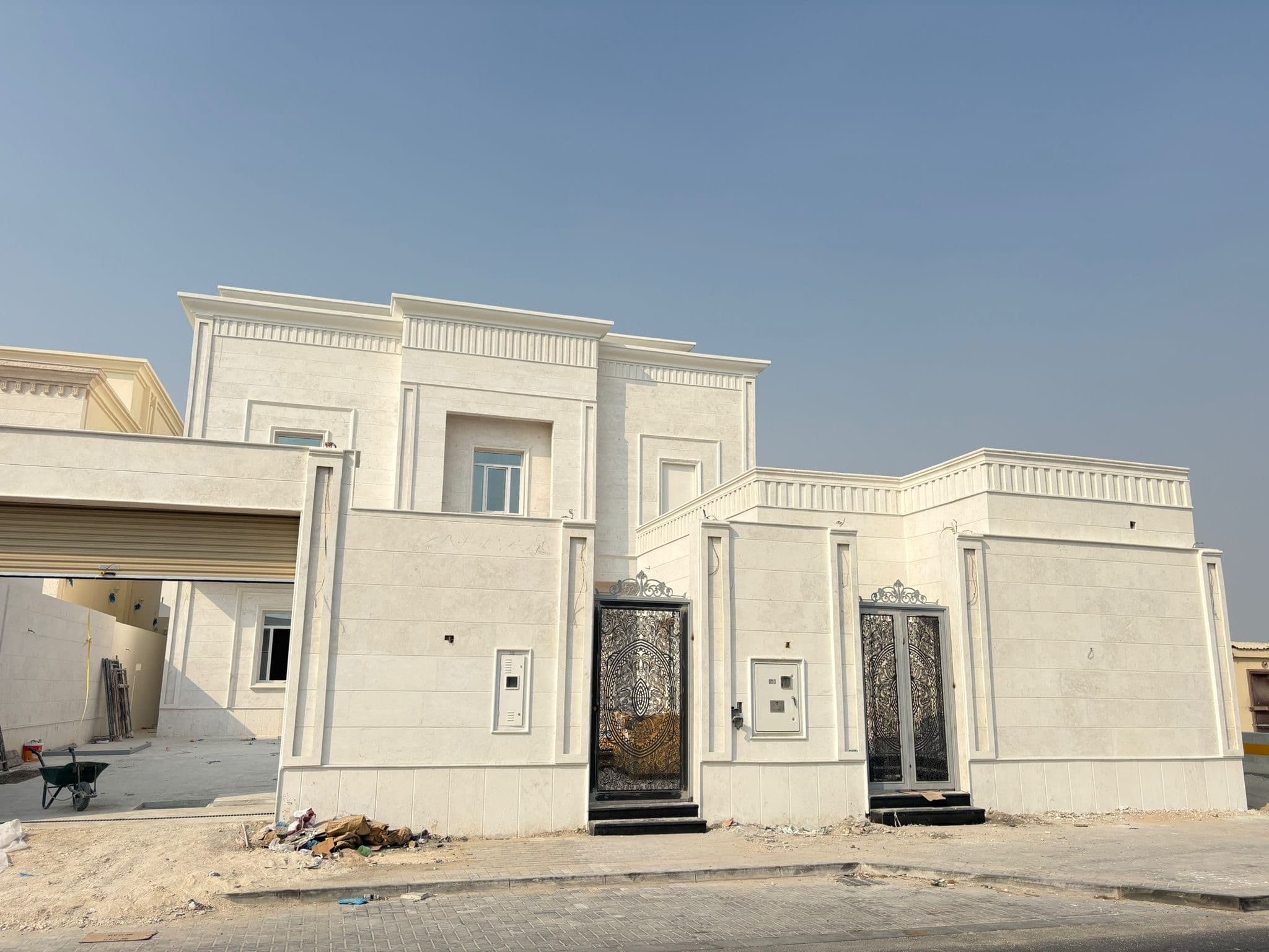 فيلا سكنية 8 غرف نوم للبيع في الوكير