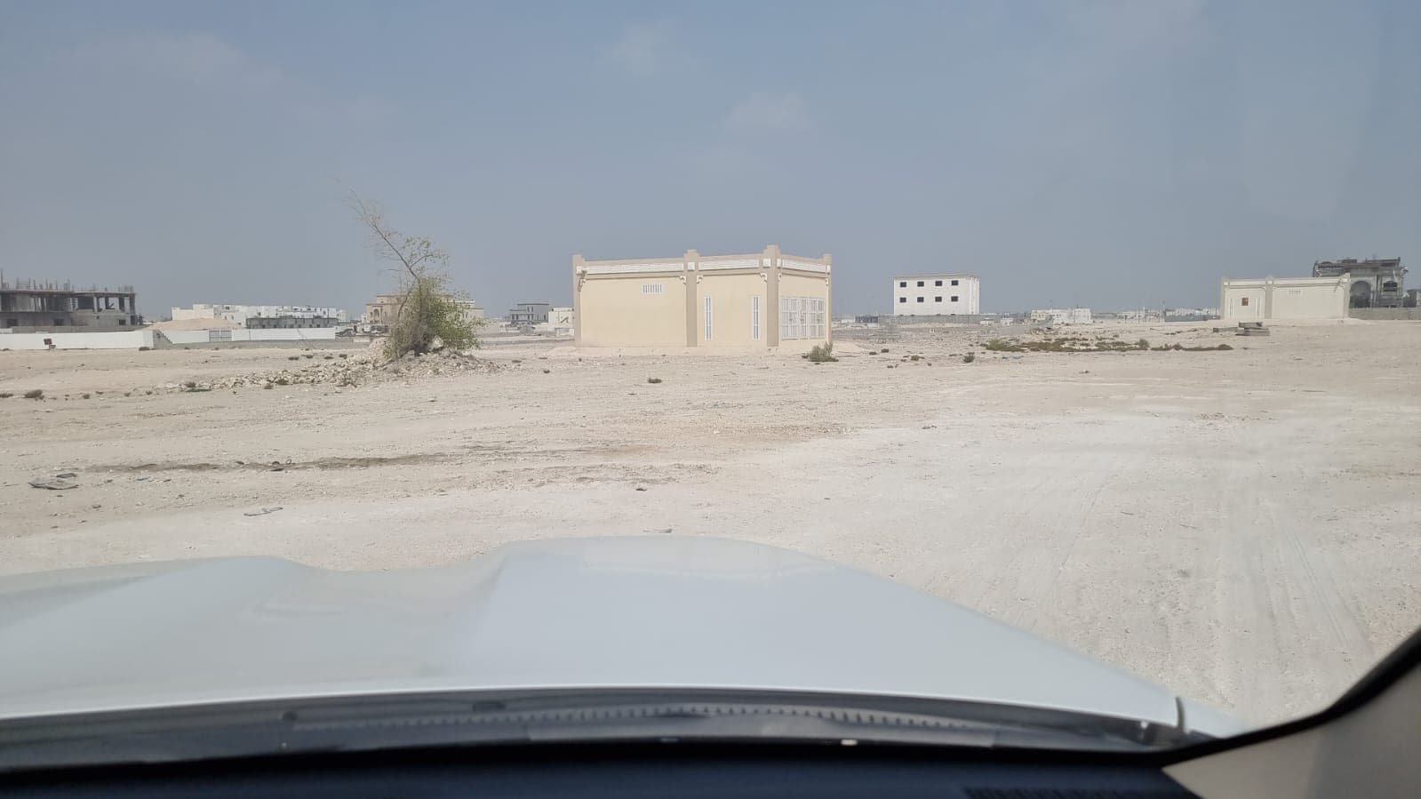 أرض سكنية للبيع في أبو هامور 